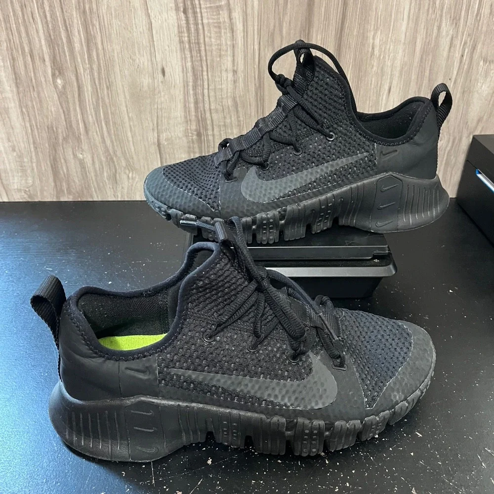 Nike Free Metcon 3 Shoes Mens Size 9.5 Black Weight Training HIIT CJ0861-001